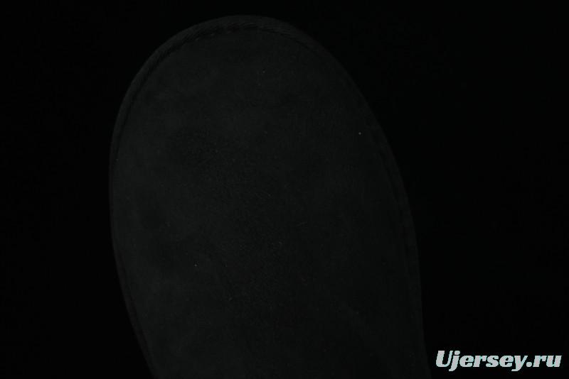 UGG Classic Ultra Mini Short Boots with Genuine Australian Sheepskin and TREADLITE Outsole - 1116109