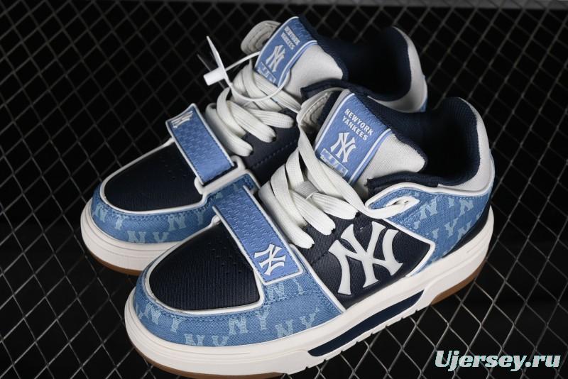 New York Yankees Chunky Liner Mid Denim Monogram Sandals with Thick Sole - 3ASXCHL4N50BLS