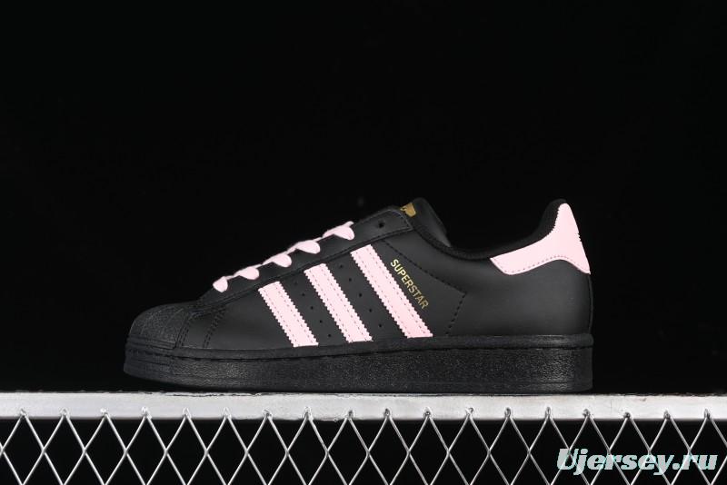 Adidas Superstar EG4959 Casual Sneakers with Shell Toe Design