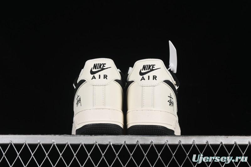 Stussy x Nike Air Force 1'07 Low Casual Sneakers - ZH0316-041