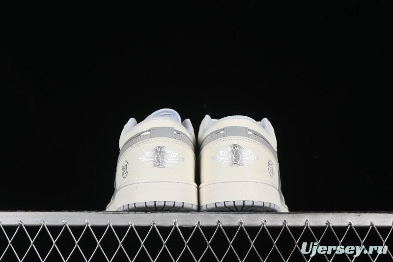 Nike Air Jordan 1 Low Retro Basketball Shoes - DC2024-024