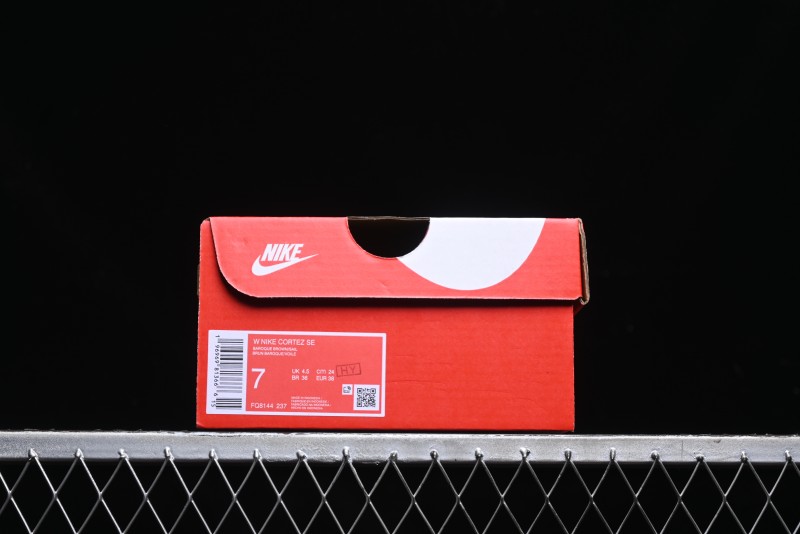 Nike Classic Cortez Leather Retro Running Shoes - FQ8144-237