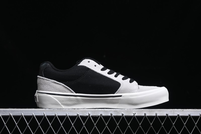 Vans Knu Skool Low-Top Retro Casual Vulcanized Slip-On Shoes - VN0009QCSWE