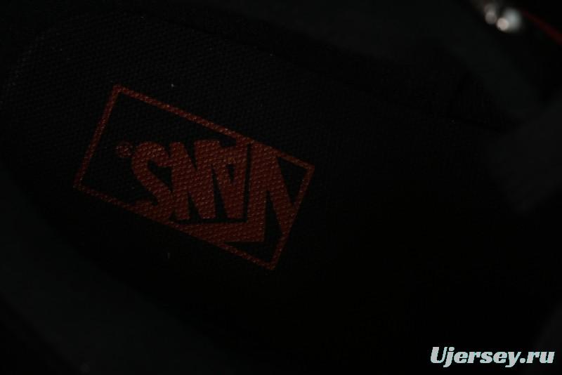 Vans Knu Skool Low Top Retro Casual Vulcanized Slip-On Shoes - VN0009QCSWE