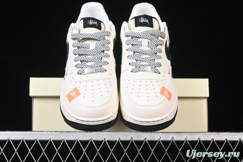 Nike Air Force 1 '07 Low Stussy Collaboration - Black Woven Label Low-Top Casual Sneakers - SJ6698-011