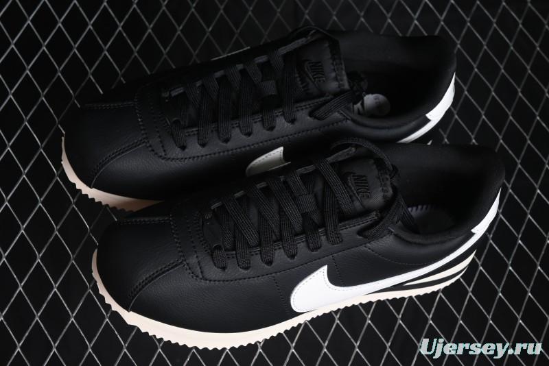 Nike Classic Cortez Leather Retro Running Shoes - FB6877-001