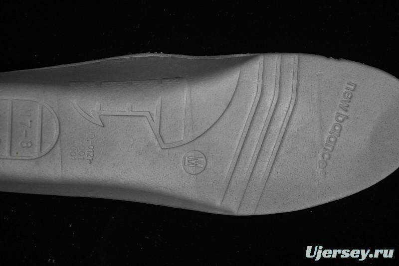 New Balance 1906 Series Retro Dad Style Casual Running Shoes with T-Beam Outsole - M1906RRC