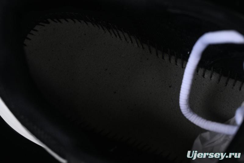 Dior B30 Sneakers with Reflective CD30 Logo and Lightweight Rubber Sole - CD30