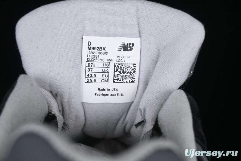 New Balance Made In USA 992 Classic Retro Running Sneakers with Superior Comfort - M992BK