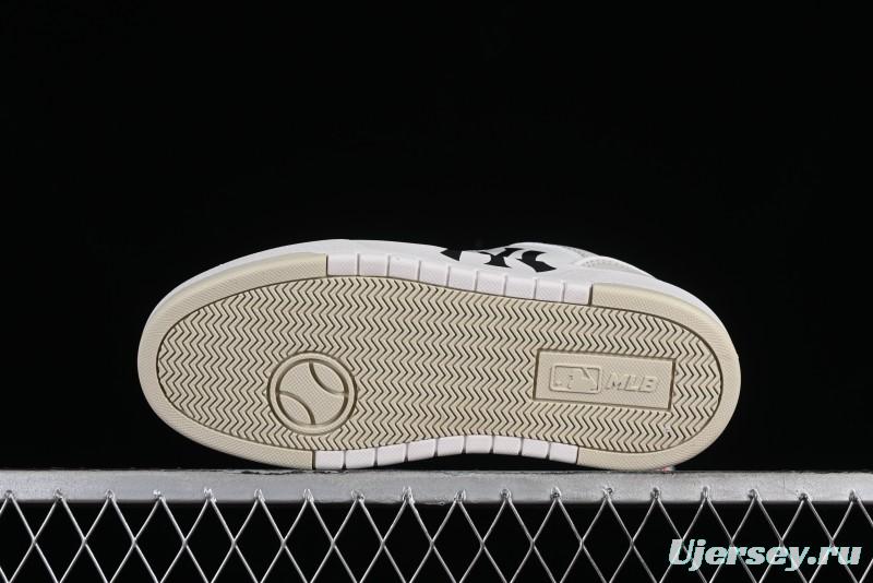 MLB Chunky Liner New York Yankees Lightweight Platform Sneakers with 6cm Height Increase - 3ASXCLB3N50IVS