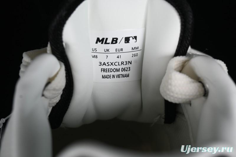 MLB Chunky Liner Basic New York Yankees Thick Sole Casual Sneakers with 6cm Height Increase - 3ASXCLR3N50WHS