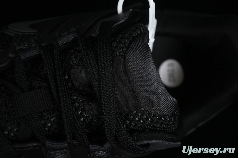 Nike Runtekk V2K Retro Low-Top Running Shoes with Cushlon Midsole and Anti-Slip Design - FD0736-001