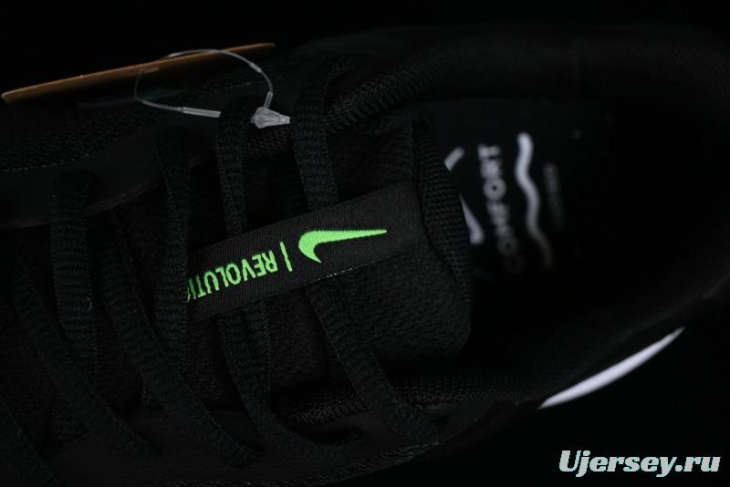 Nike Revolution 7 Wide Running Shoes with Breathable Mesh and Durable Cushioning - FB2207-004