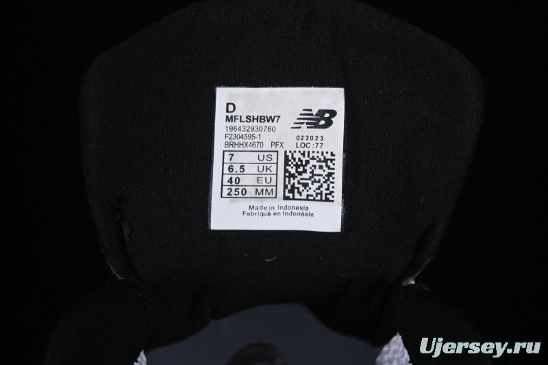 New Balance DynaSoft Flash V7 Retro Casual Shoes - MFLSHBW7