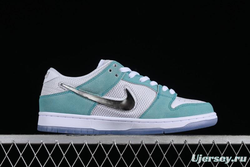 Nike April Skateboards SB Dunk Low Collaboration Frozen Rose SB Shattered Backboard Casual Skate Shoes - FD2562-400
