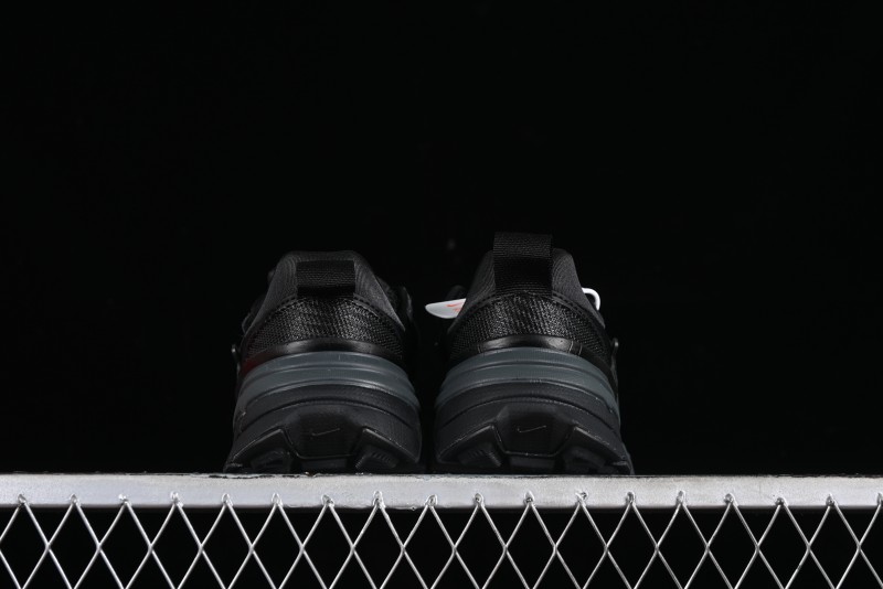Nike Runtekk V2K Retro Low-Top Running Shoes with Cushlon Midsole and Anti-Slip Design - FD0736-001