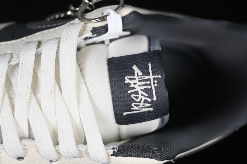 Nike Air Force 1 '07 Low Stussy Collaboration - Light Grey Triple Swoosh Low-Top Casual Sneakers - KK1988-037