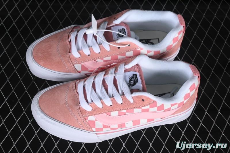 Vans Knu Skool Low Top Comfortable Slip Resistant Wear Resistant Casual Sneakers in Pink Checker - VN0009QCREV