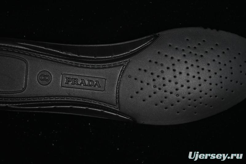 Prada Cloudbust Air Thunder Lifestyle Low-Top Sneakers - 2EG293