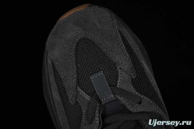 Adidas Yeezy Boost 700 V2 Utility Black Running Shoes with 3M Reflective Details - FV5304