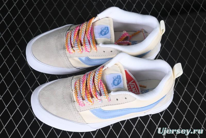 Vans Knu Skool Low-Top Retro Casual Vulcanized Sneakers - VN000CS00DX