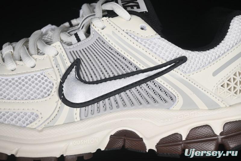 Nike Zoom Vomero 5 Retro Casual Running Shoes with Lightweight EVA Midsole - FJ2028-001