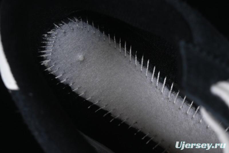 Nike Classic Cortez Leather Retro Running Shoes - FJ2530-001