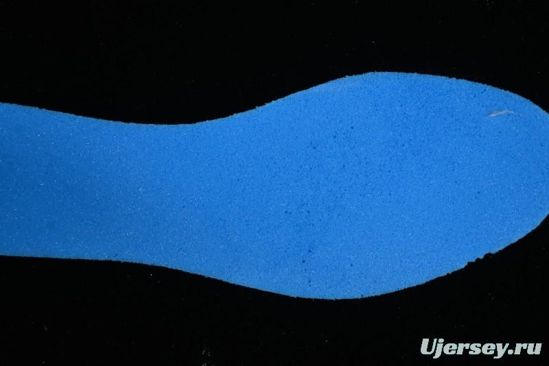 Nike Revolution 7 Wide Low-Top Running Shoes with Breathable Mesh and Durable Cushioning - FB2207-402