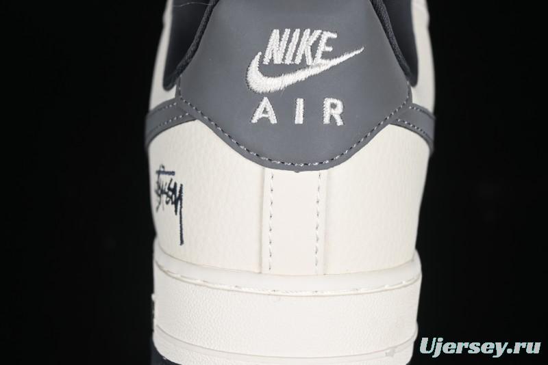 Nike Air Force 1 '07 Low Stussy Collaboration - Light Grey Triple Swoosh Low-Top Casual Sneakers - KK1988-037