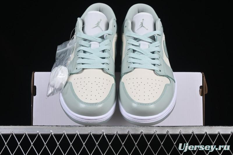 Nike Air Jordan 1 Low SE "Mint & Cream" - Sleek and Stylish Casual Sneakers