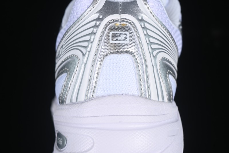 New Balance 740 Series Retro Dad Style Casual Sports Running Shoes - U740WM2