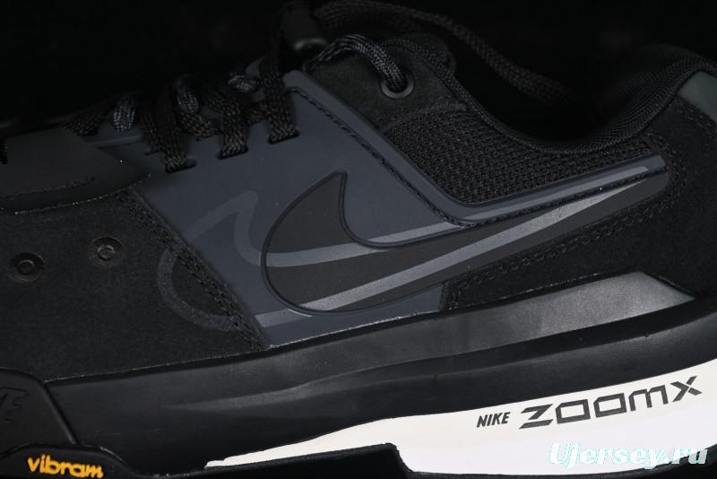 Nike Sacai Zegamadome SP Low-Top Lifestyle Sneakers with Functional Design - HQ8618-001