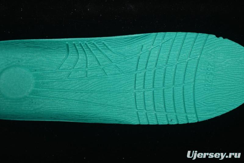 NY Yankees Black & Yellow Sneakers - Bold Logo Streetwear Shoes