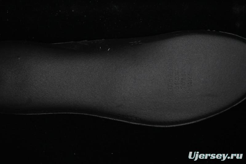 Nike Shox TL Nova - Red & Black High-Performance Sneakers