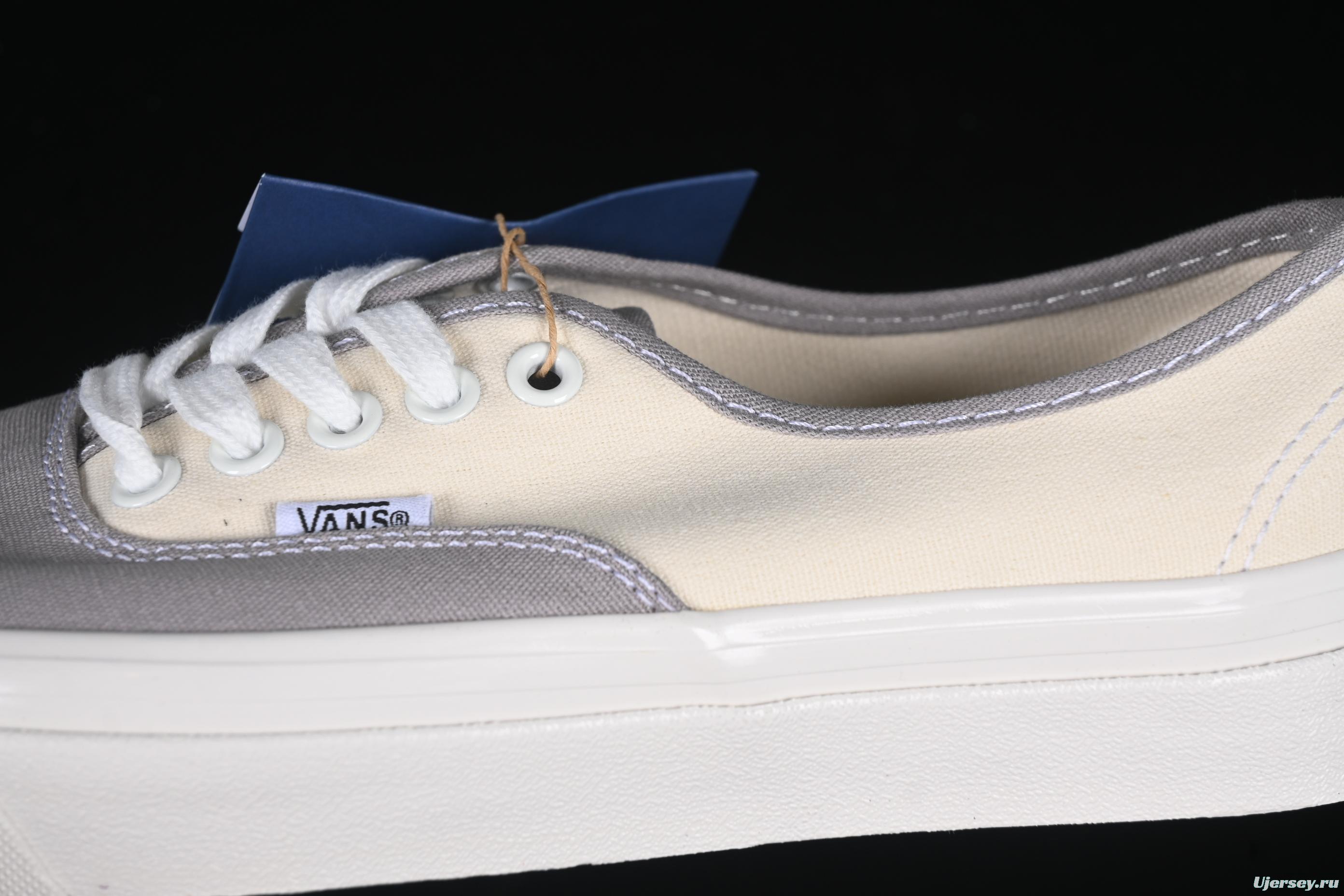 Vans Authentic Reissue 44 Low-Top Casual Skate Shoes - VN000CQAKAQ