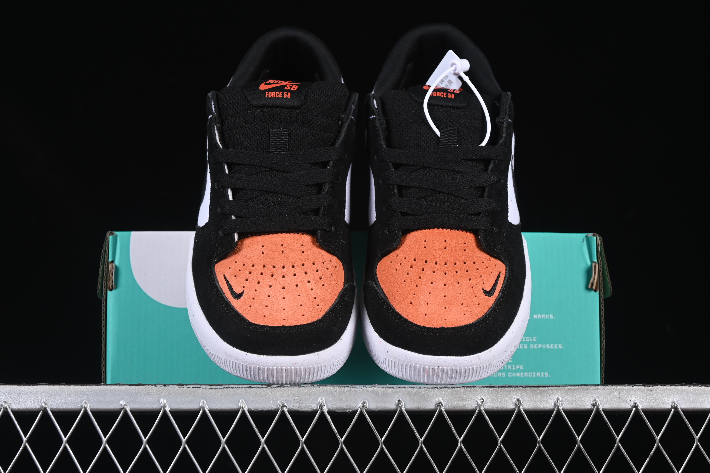 Nike SB Force 58 Retro Skateboard Shoes - DV5477-100