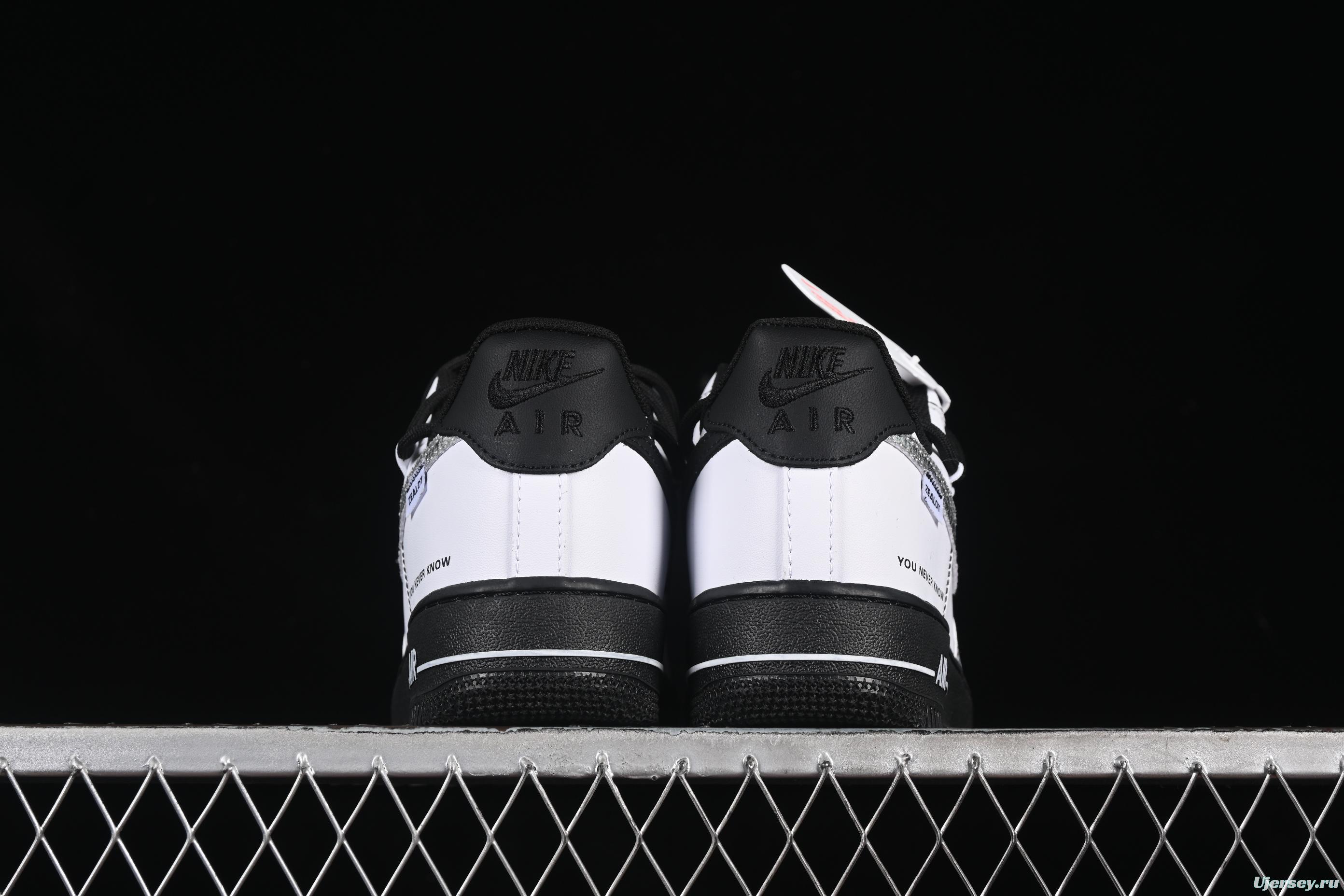 Nike Air Force 1'07 Low Casual Sneakers with Full-Length Air Cushion - ZH0316-066