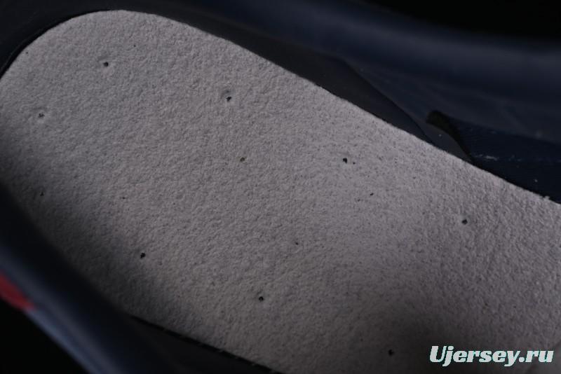 Adidas Originals Gazelle Indoor Retro Casual Sneakers with Anti-Slip and Durable Design - JI3522