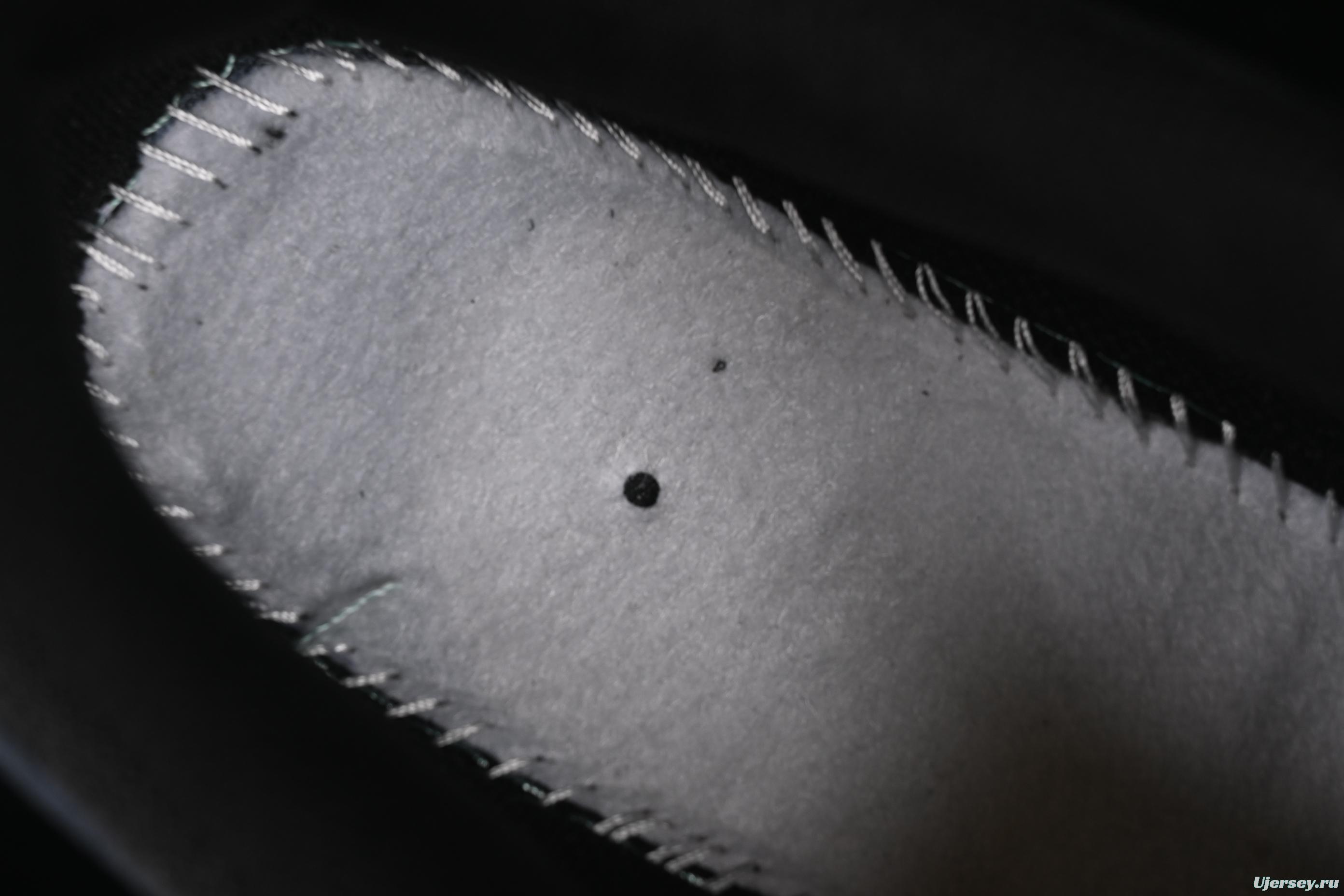 Nike Air Max 90 Retro Running Shoes with Air Cushion Technology - HV6224-001