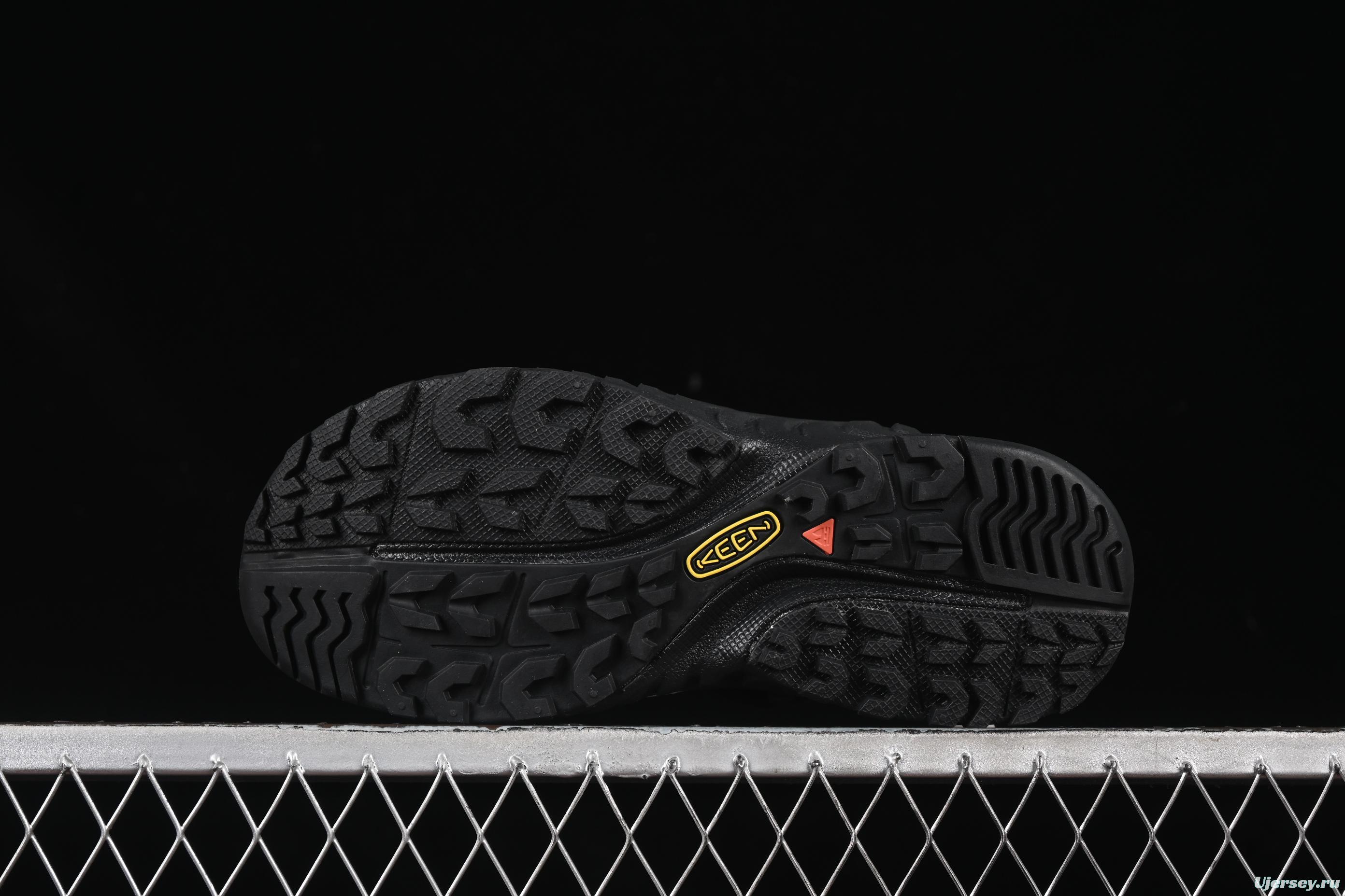 Keen Silver Japanese Street Magic Buckle Summer Casual Sandals - 1030482