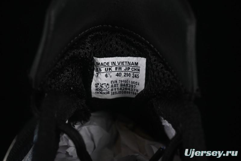 Adidas Climacool Boat Lace Graphic Running Shoes with Breathable Mesh and Cushioned Sole - BA8397