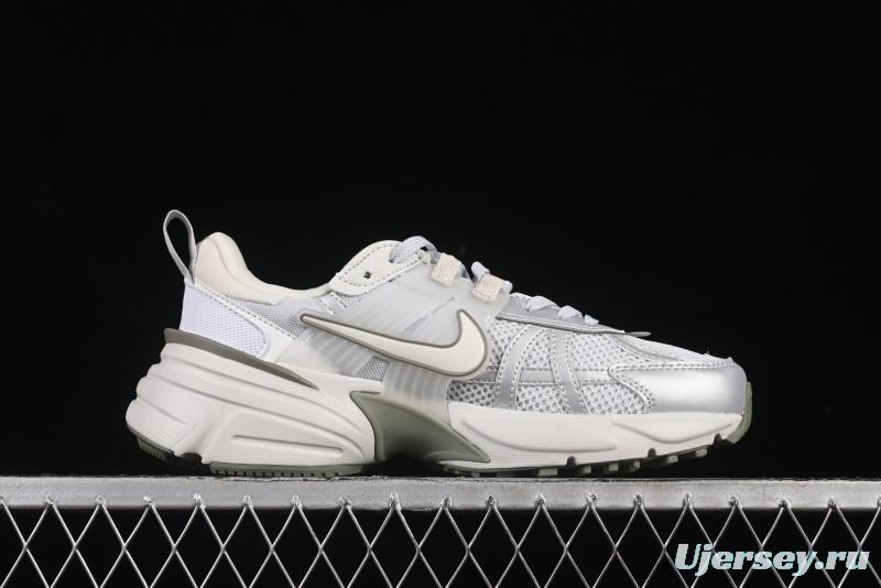 Nike Runtekk V2K Retro Low-Top Running Shoes with Cushlon Foam Midsole - FD0736-006