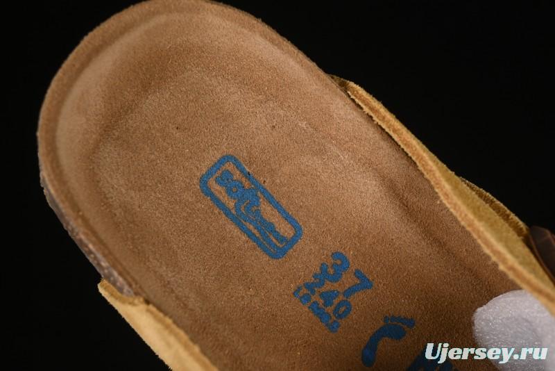 Birkenstock Arizona Soft Footbed Sandals with Suede Leather and Lambswool Lining - G.D4