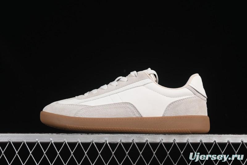 Ecco Men's Casual Series Fashion Sneakers with Shock-Absorbing Sole and Breathable Upper - 63082901002