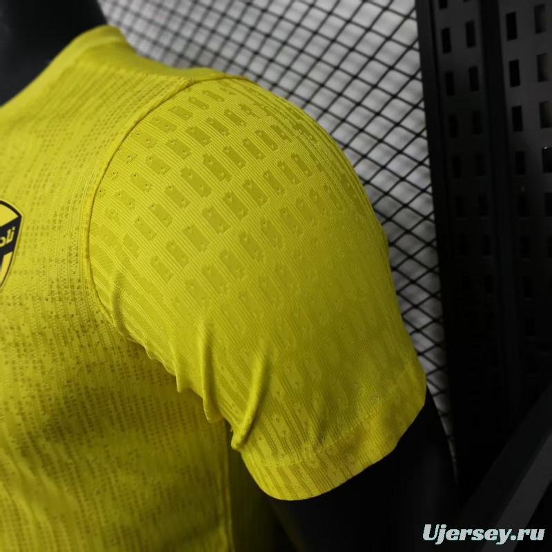 Player Version 25/26 Al-Ittihad Jeddah Yellow with Vertical Stripe Pattern Jersey