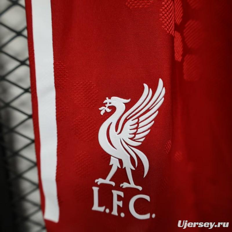 Player Version 25/26 Liverpool Home Shorts