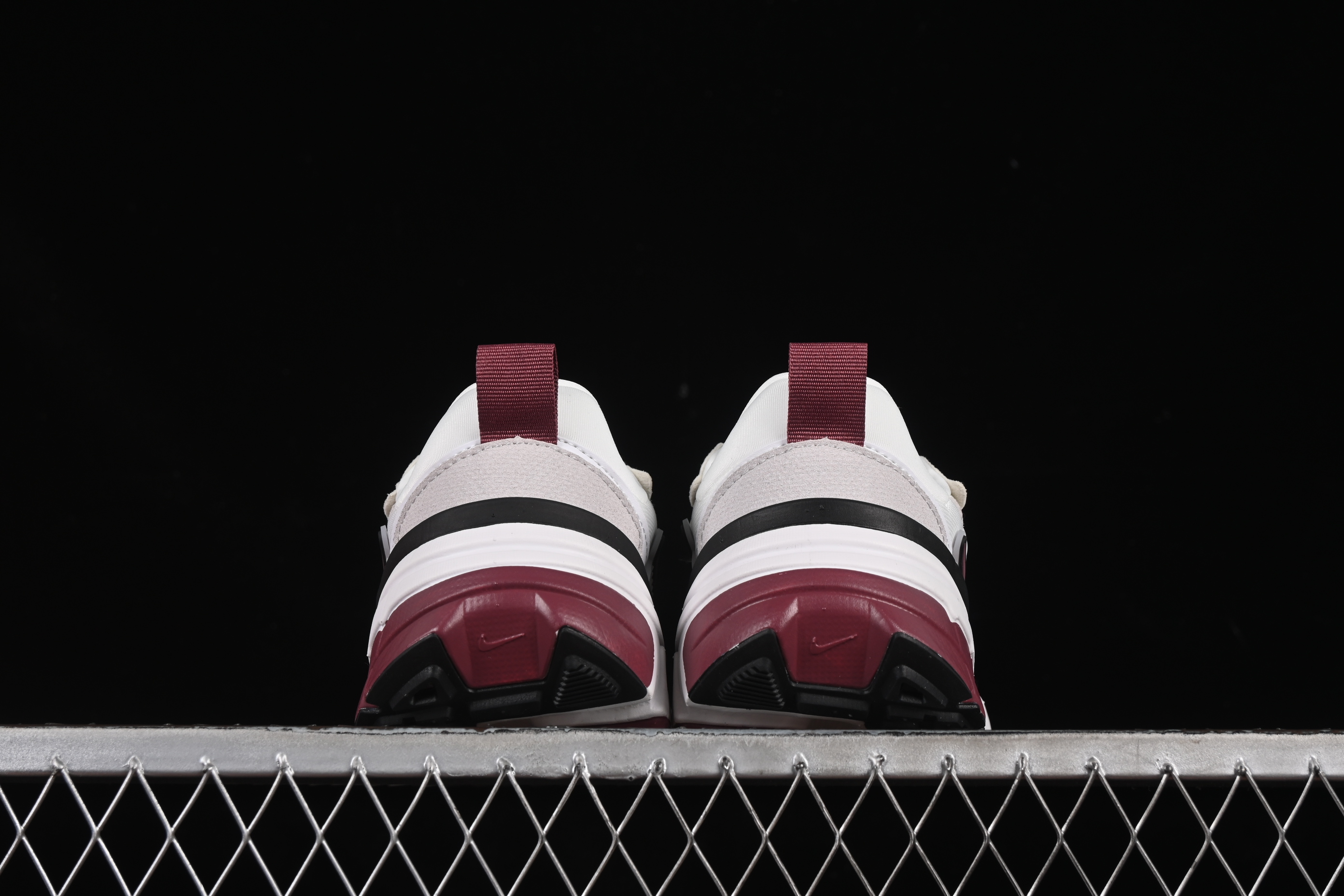 Nike Runtekk V2K Run Cushioned Anti-Slip Retro Low-Top Running Shoes - HQ3500-100