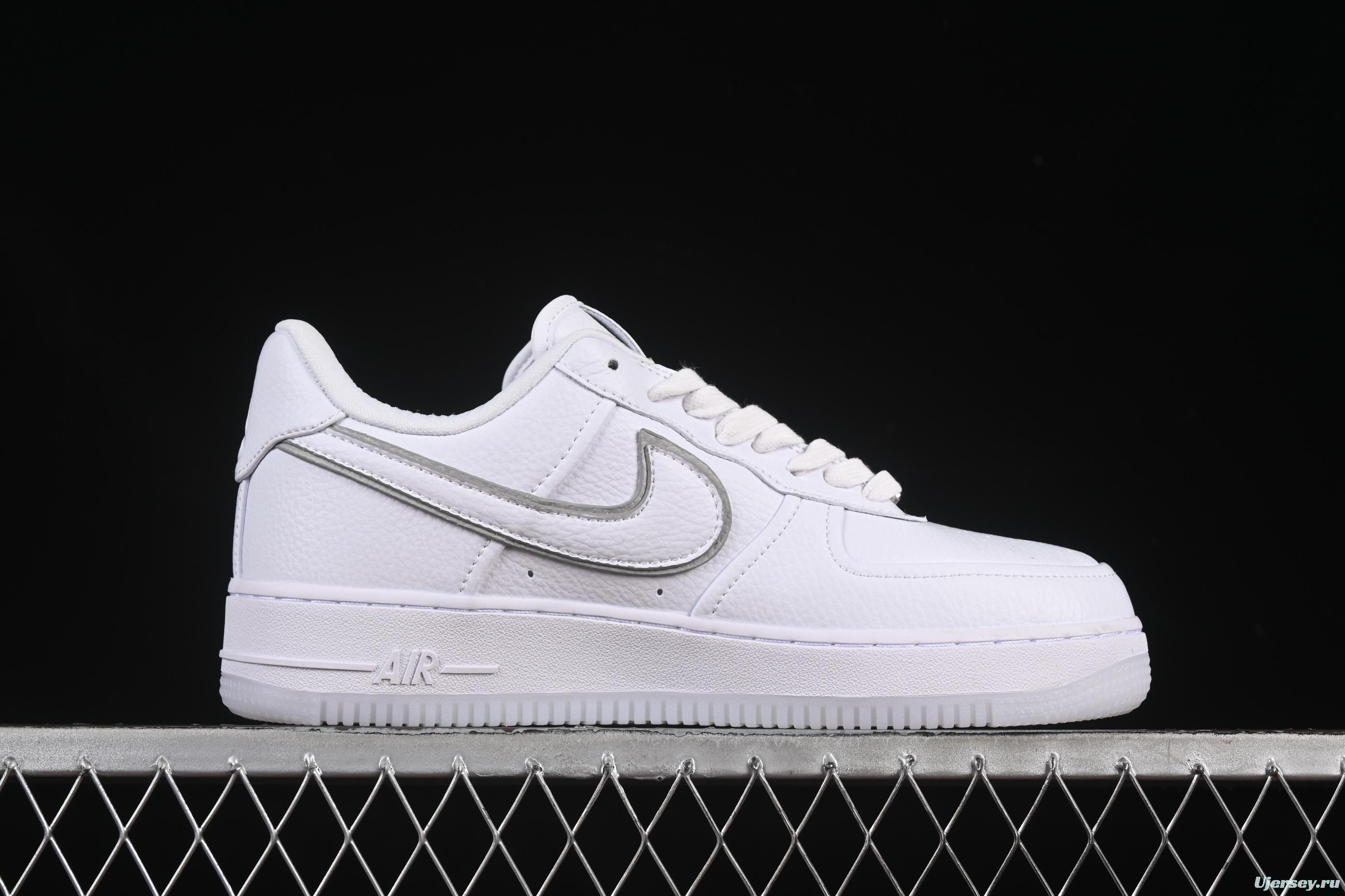 Nike A Ma Maniére x Air Force 1'07 Low Casual Sneakers in White - HF4084-100
