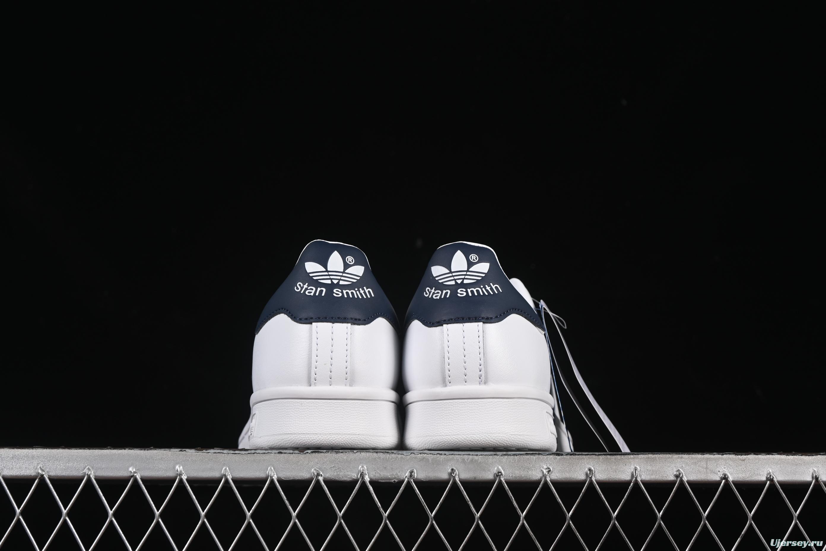 Adidas Stan Smith Classic Evergreen Casual Sneakers - M20325