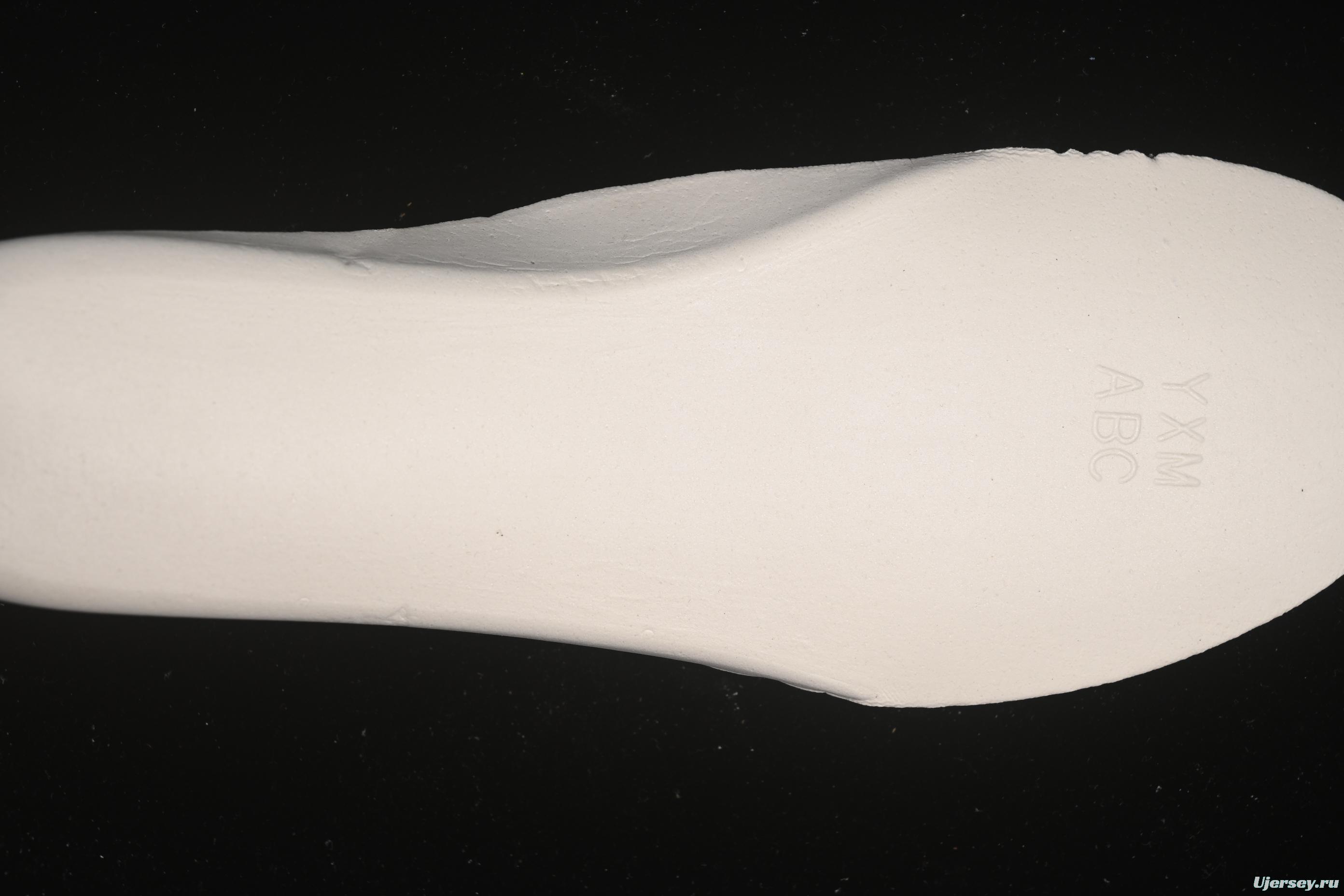 Off-White Be Right Low-Top Lifestyle Sneakers in White Green Orange - C.D4